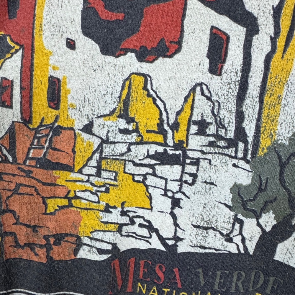 Vtg XL (see measurements) Mesa Verde National Park Green shirt worn comfy cozy - Picture 2 of 6